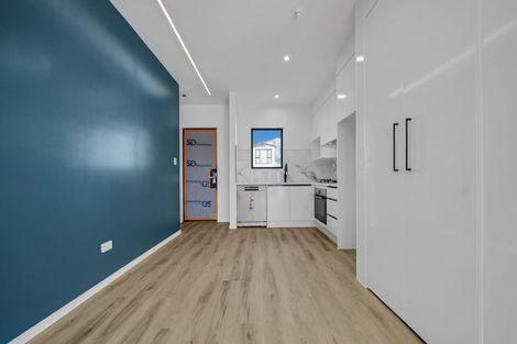 Photo of property in 1 Te Kaapia Road, Papakura, 2110