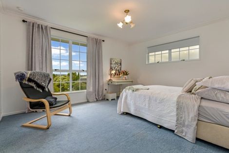 Photo of property in 35 Park View Avenue, Feilding, 4702
