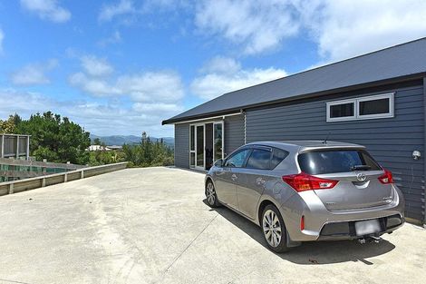 Photo of property in 1 Mount Marua Way, Timberlea, Upper Hutt, 5018