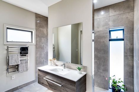 Photo of property in 164 Eskridge Drive, Eskdale, Napier, 4182