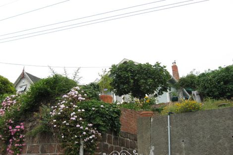 Photo of property in 16 Saint Davids Street, Lyttelton, 8082