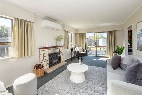 Photo of property in 20 Fisher Place, Carterton, 5713