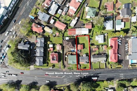 Photo of property in 3154 Great North Road, New Lynn, Auckland, 0600