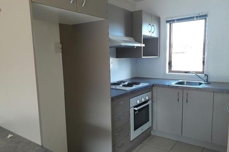 Photo of property in 10/773 Beach Road, Browns Bay, Auckland, 0630