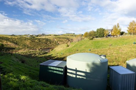 Photo of property in 58 Rotowhenua Road, Poraiti, Napier, 4182