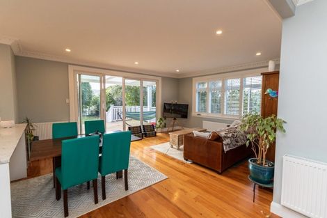 Photo of property in 16 Tisdall Street, Karori, Wellington, 6012