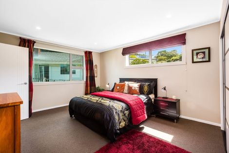 Photo of property in 64a Mana View Road, Paremata, Porirua, 5026