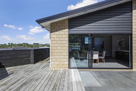 Photo of property in 43 Shrule Place, Huntington, Hamilton, 3210