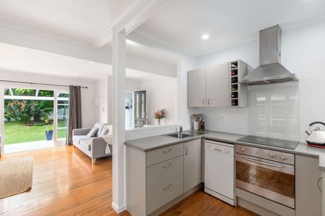 Photo of property in 1/26 Trentham Road, Papakura, 2110