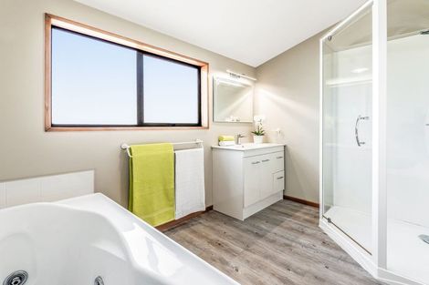 Photo of property in 102 Tricketts Road, West Melton, Christchurch, 7676