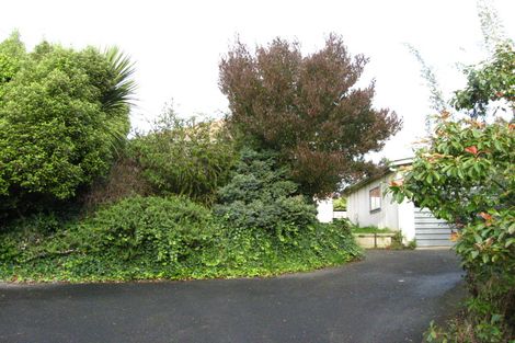 Photo of property in 28 Porterfield Street, Macandrew Bay, Dunedin, 9014
