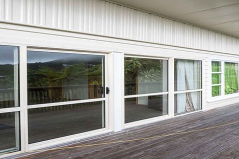 Photo of property in 30a Collier Avenue, Karori, Wellington, 6012