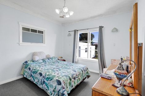 Photo of property in 11 Miranda Street, Stratford, 4332