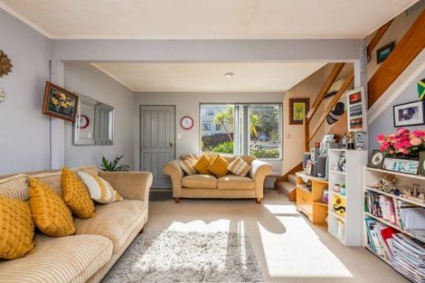 Photo of property in 38b Percy Dyett Drive, Karori, Wellington, 6012