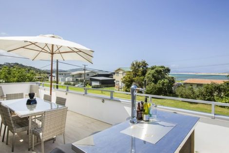Photo of property in 32 Lincoln Street, Mangawhai Heads, Mangawhai, 0505