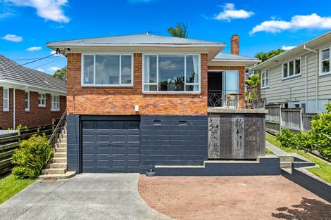 Photo of property in 3 Hepper Street, New Lynn, Auckland, 0600