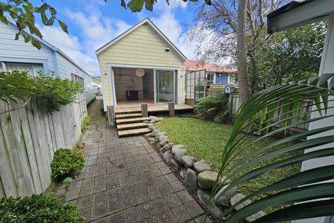 Photo of property in 33-35 Coromandel Street, Newtown, Wellington, 6021
