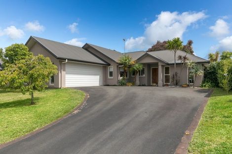 Photo of property in 13 Aldona Place, Fairview Downs, Hamilton, 3214