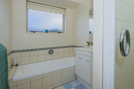 Photo of property in 5 Conifer Grove, Te Kamo, Whangarei, 0112