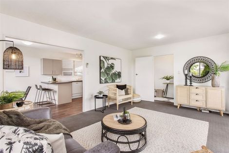 Photo of property in 361 Main North Road, Redwood, Christchurch, 8051