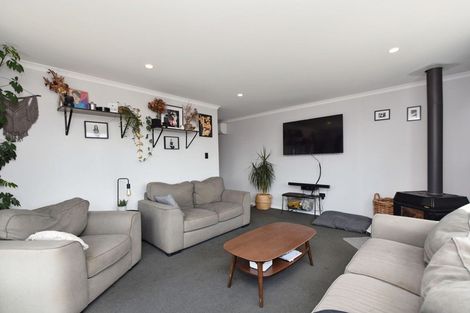 Photo of property in 52 Newbie Place, Heidelberg, Invercargill, 9812