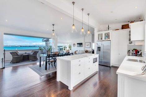 Photo of property in 2/14 Pine Ridge Terrace, Hauraki, Auckland, 0622