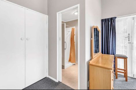 Photo of property in 87 Queen Street West, Levin, 5510