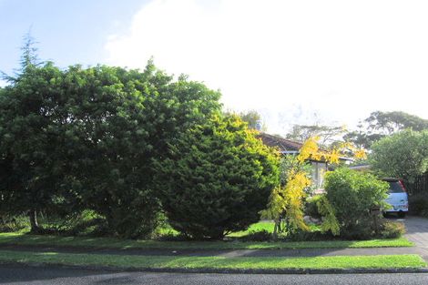 Photo of property in 10 Roysfield Lane, Sunnyhills, Auckland, 2010