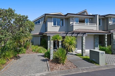 Photo of property in 8 Little Compton Mews, Snells Beach, 0920