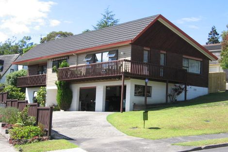 Photo of property in 9 Kallista Place, Browns Bay, Auckland, 0630