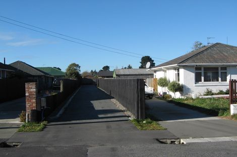 Photo of property in 57 Palmers Road, New Brighton, Christchurch, 8083