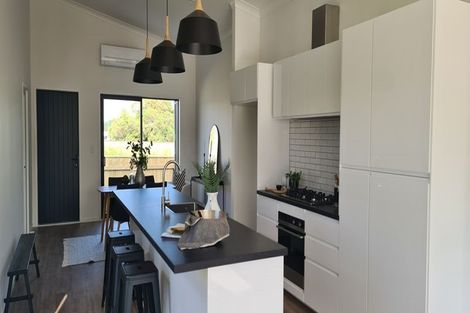 Photo of property in 28 Lethbridge Street, Feilding, 4702