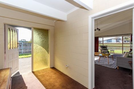 Photo of property in 19 Mangati Road, Bell Block, New Plymouth, 4312