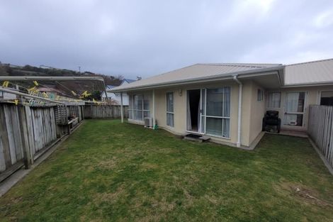 Photo of property in 2/85 Broderick Road, Johnsonville, Wellington, 6037