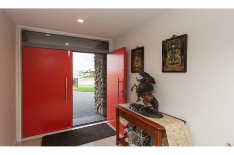 Photo of property in 43 Davaar Crescent, Broomfield, Christchurch, 8042