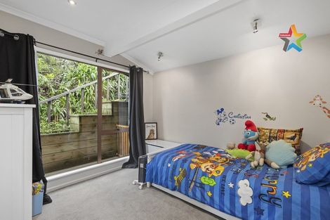 Photo of property in 95 Dowse Drive, Maungaraki, Lower Hutt, 5010