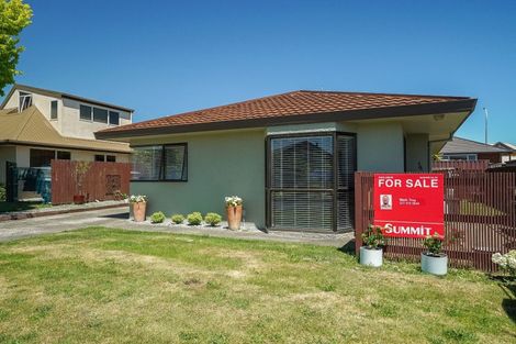 Photo of property in 2/15 Stead Crescent, Stoke, Nelson, 7011