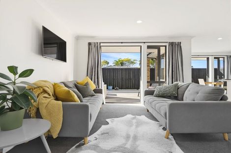 Photo of property in 64 Arabian Drive, Papamoa Beach, Papamoa, 3118