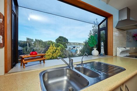 Photo of property in 28 Moa Road, South Bay, Kaikoura, 7300