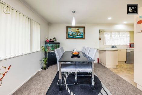 Photo of property in 22a Lizzie Lane, Clover Park, Auckland, 2019