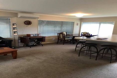 Photo of property in 14 Kennedy Place, Waikanae Beach, Waikanae, 5036