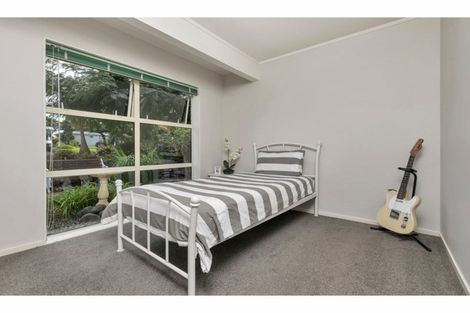 Photo of property in 12 Marlin Street, West Harbour, Auckland, 0618
