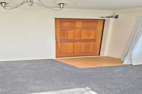 Photo of property in 3b Charlenne Close, Ranui, Auckland, 0612