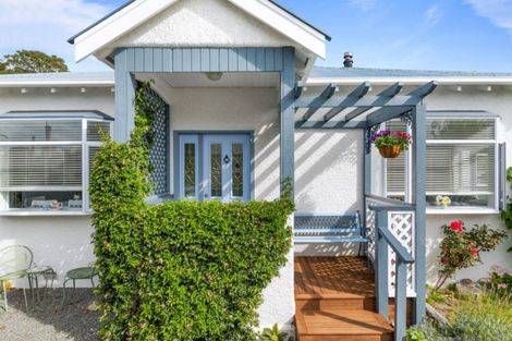 Photo of property in 19 Bay View Road, Raglan, 3225