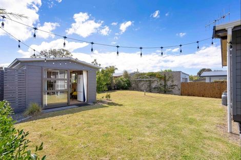 Photo of property in 117 Weka Street, Whangamata, 3620