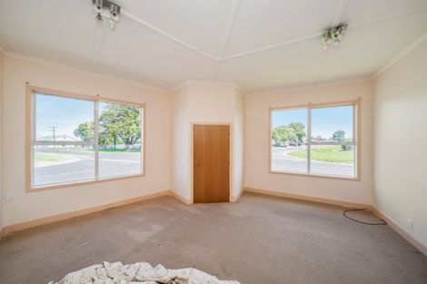Photo of property in 488 Hastings Road, Matapu, Hawera, 4675