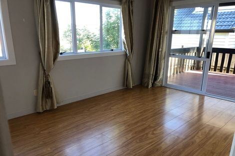 Photo of property in 139 Bucklands Beach Road, Bucklands Beach, Auckland, 2012