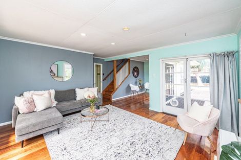 Photo of property in 64 Purnell Street, College Estate, Whanganui, 4500