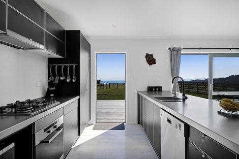 Photo of property in 855/797 Dover Road, Okato, 4374