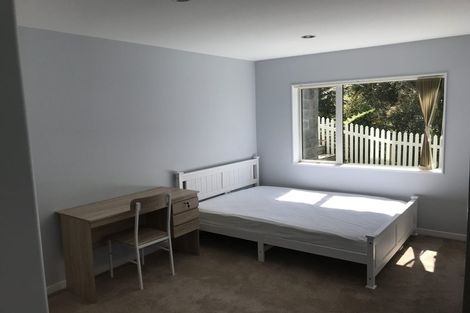 Photo of property in 35 Silver Moon Road, Albany Heights, Auckland, 0632